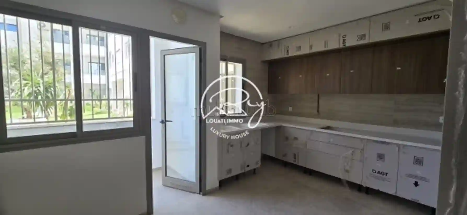 A Vendre S3 Avec Jardin A Ain Zaghouan Nord - Vue 1