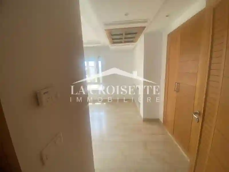 Duplex s+3 Avec Jardin à la Marsa Mdl0666 - Vue 2