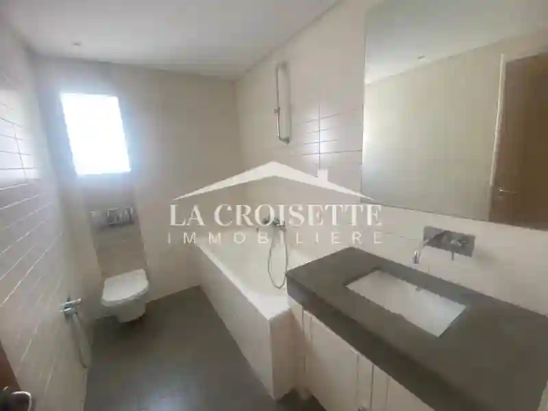 Duplex s+3 Avec Jardin à la Marsa Mdl0666 - Vue 4