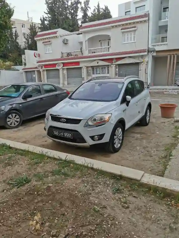 Ford Kuga Diesel 2010 - Vue 6