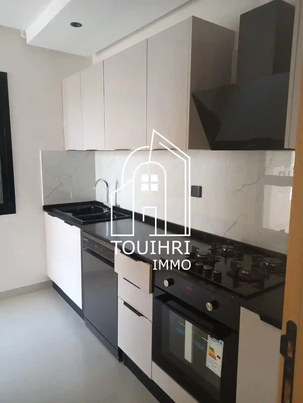 Appartement s3 Haut Standing à La Soukra - Vue 3