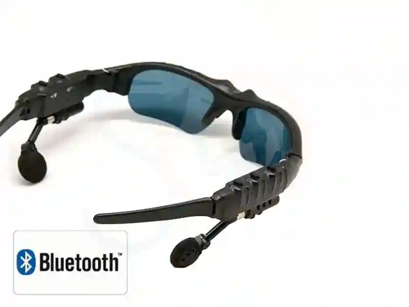Lunette Avec Ecouteur Bluetooth à Kairouan Nord - Vue 2