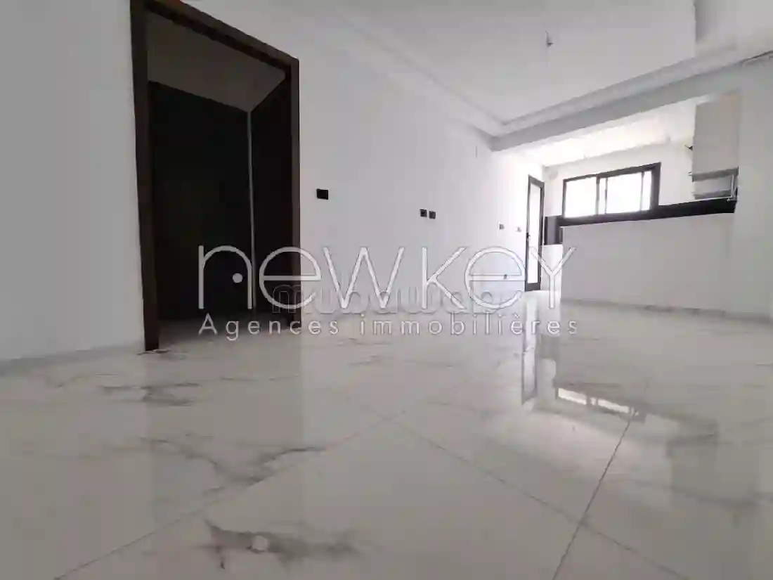 Appartement S1 à Vendre à L'aouina - Vue 2
