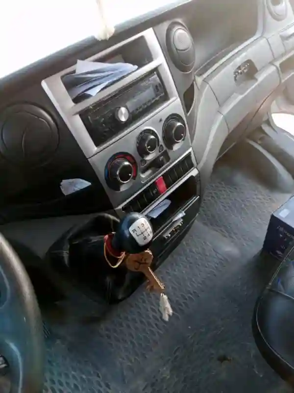 Iveco 35c15 - Vue 4