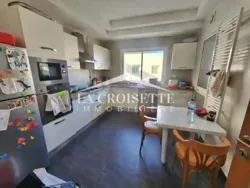 Appartement s+3 aux Jardins de Carthage Mav1847