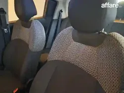 Mahindra kuv 8 à Vendre