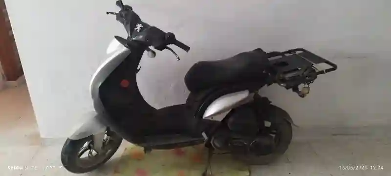Peugeot Ludix 50cc - Vue 3