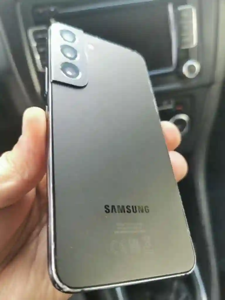 Samsung S22 5G _ Officiel et Valider ✅ - Vue 4