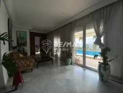 Villa Avec Piscine à Louer La Marsa