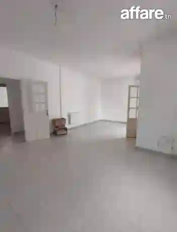 Rez-de-chaussée D’une Villa S+3 À Louer À Usage Habitation O