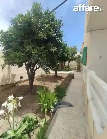 Rez-de-chaussée D’une Villa S+3 À Louer À Usage Habitation O - Vue 3