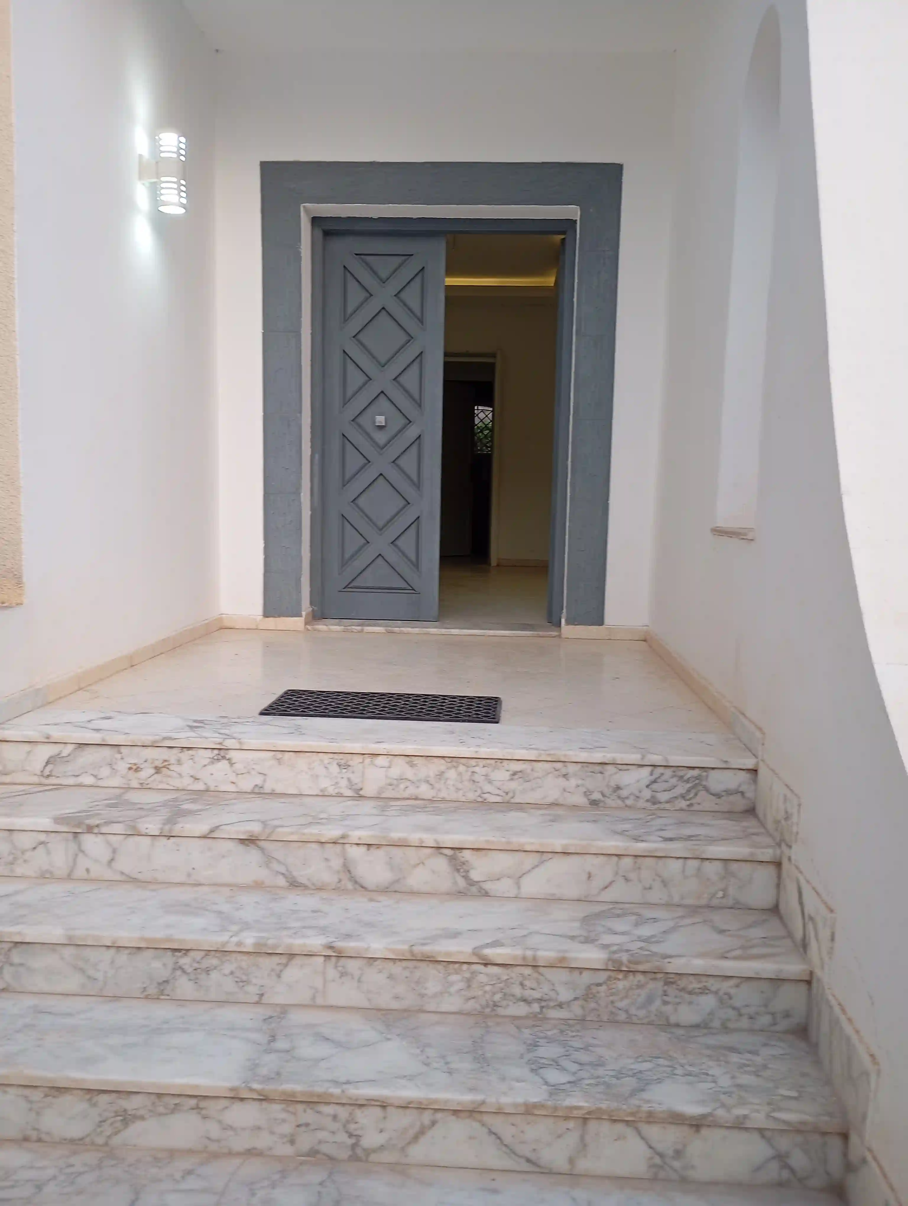 Villa à Borj Louzir à Borj Louzir - Vue 4