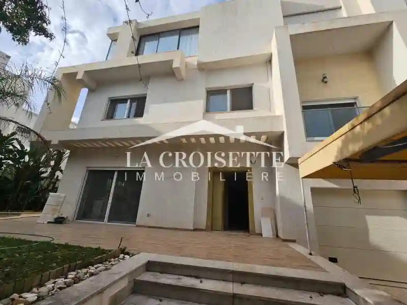 Duplex s+3 Avec Jardin et Piscine à la Soukra Zdl0661 - Vue 4