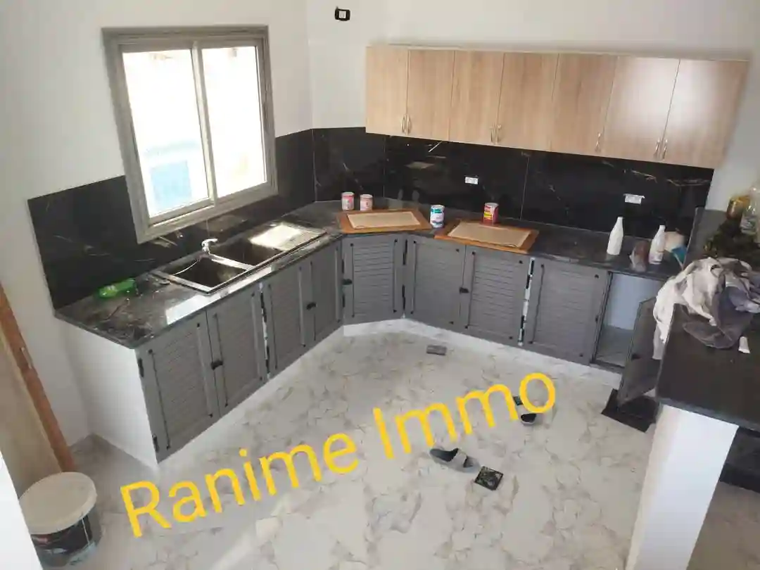 Maison Style Américain new à Cite Des Jeunes - Vue 2