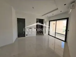 Triplex s+4 Avec Piscine aux Jardins de Carthage Mtrv0059