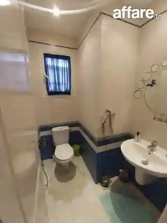Riadh AL Andalouse Appartement S+4 A Vendre - Vue 6