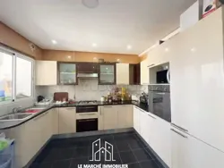 A Vendre un s3 aux Jardin d el Menzah
