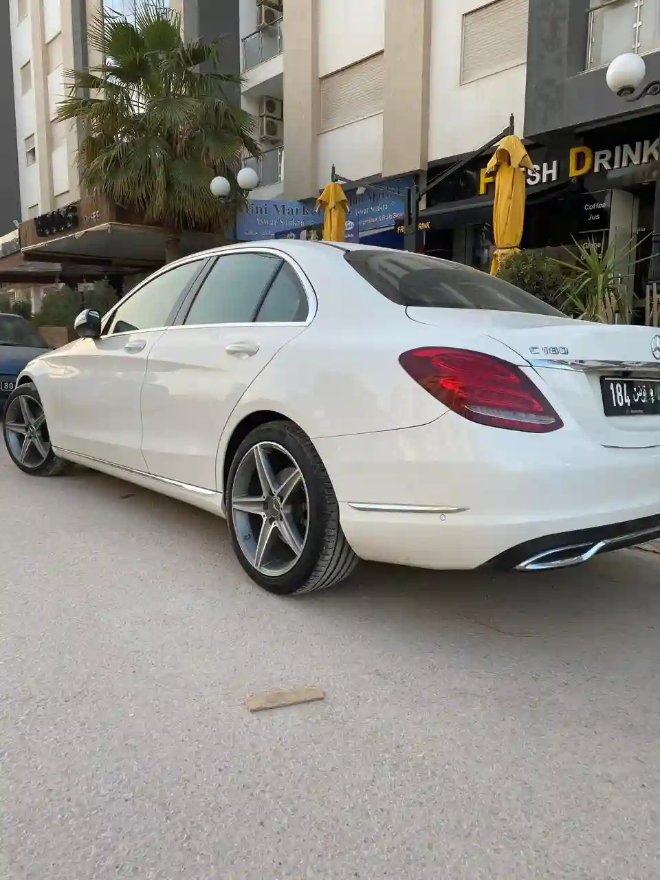 Mercedes C180 092015 Carplay Caméra Jantes amg à El Aouina - Vue 2