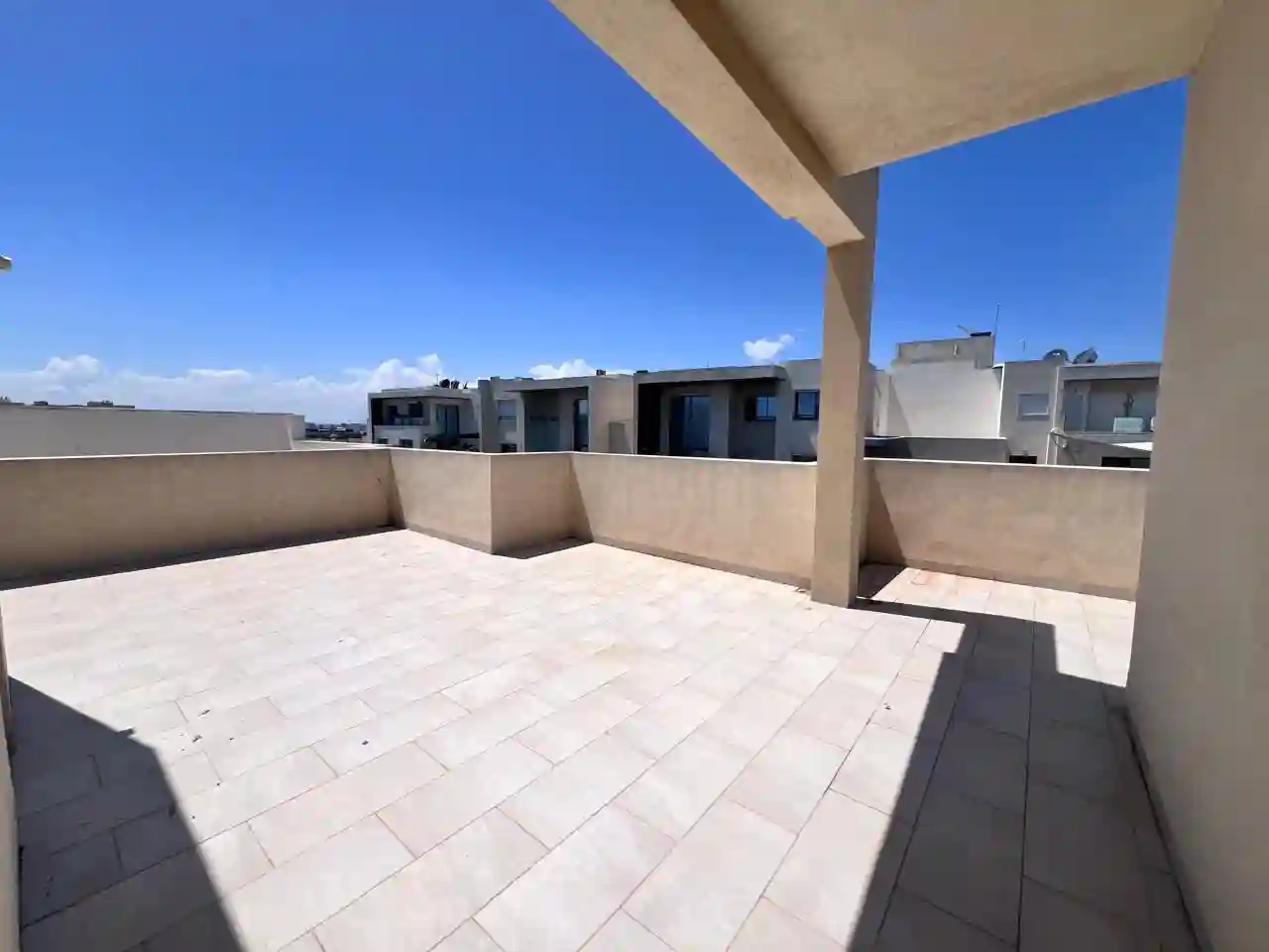 Penthouse à v au Jardins de Carthage à Jardins de Carthage - Vue 2