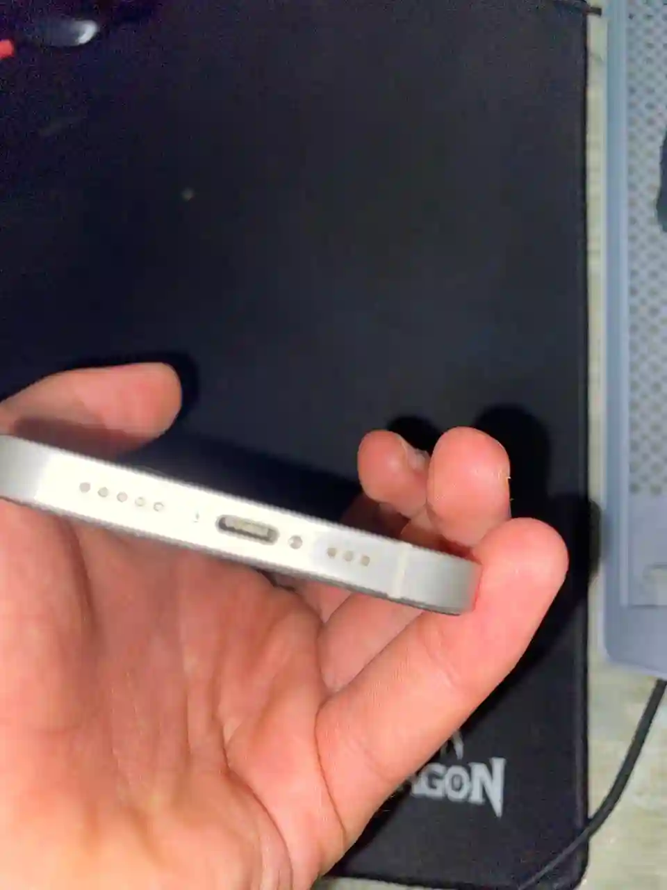 Iphone 12 - Vue 2