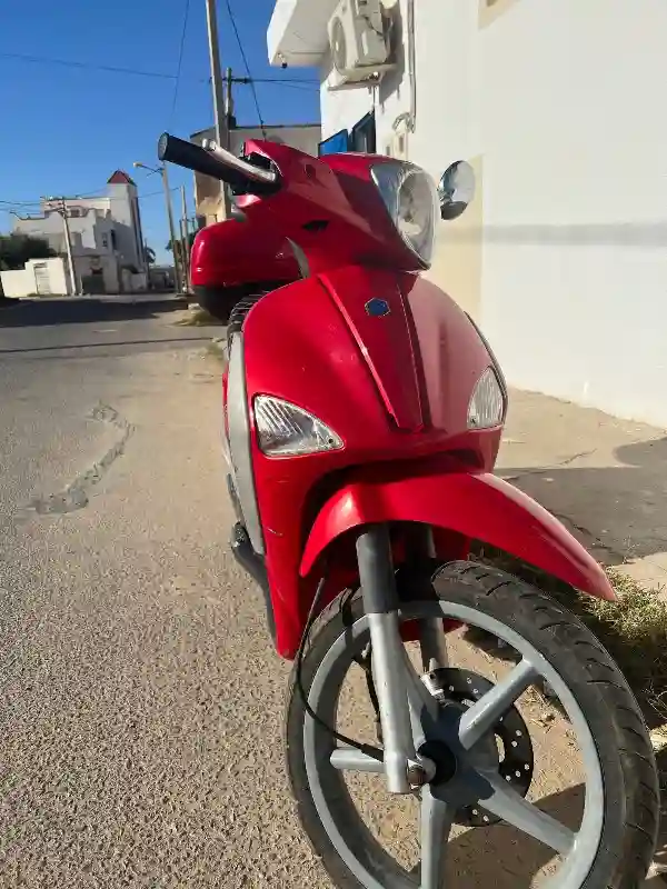 Piaagio Liberty 4t - Vue 3