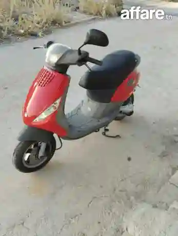 Piaggio zip 50 2 T - Vue 3
