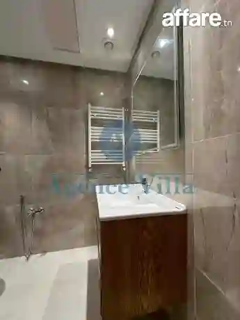 un Appartement s2 à la Soukra