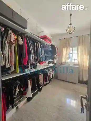 une Grande Villa à la Soukra - Vue 1