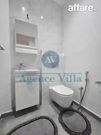 une Grande Villa à la Soukra - Vue 13