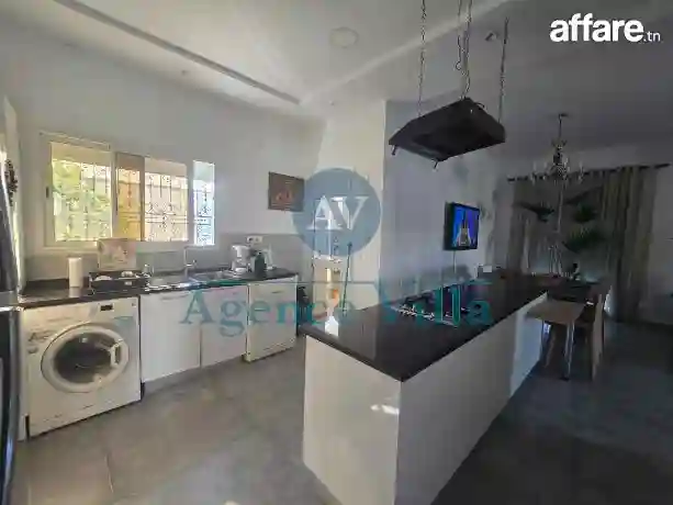 une Grande Villa à la Soukra - Vue 6