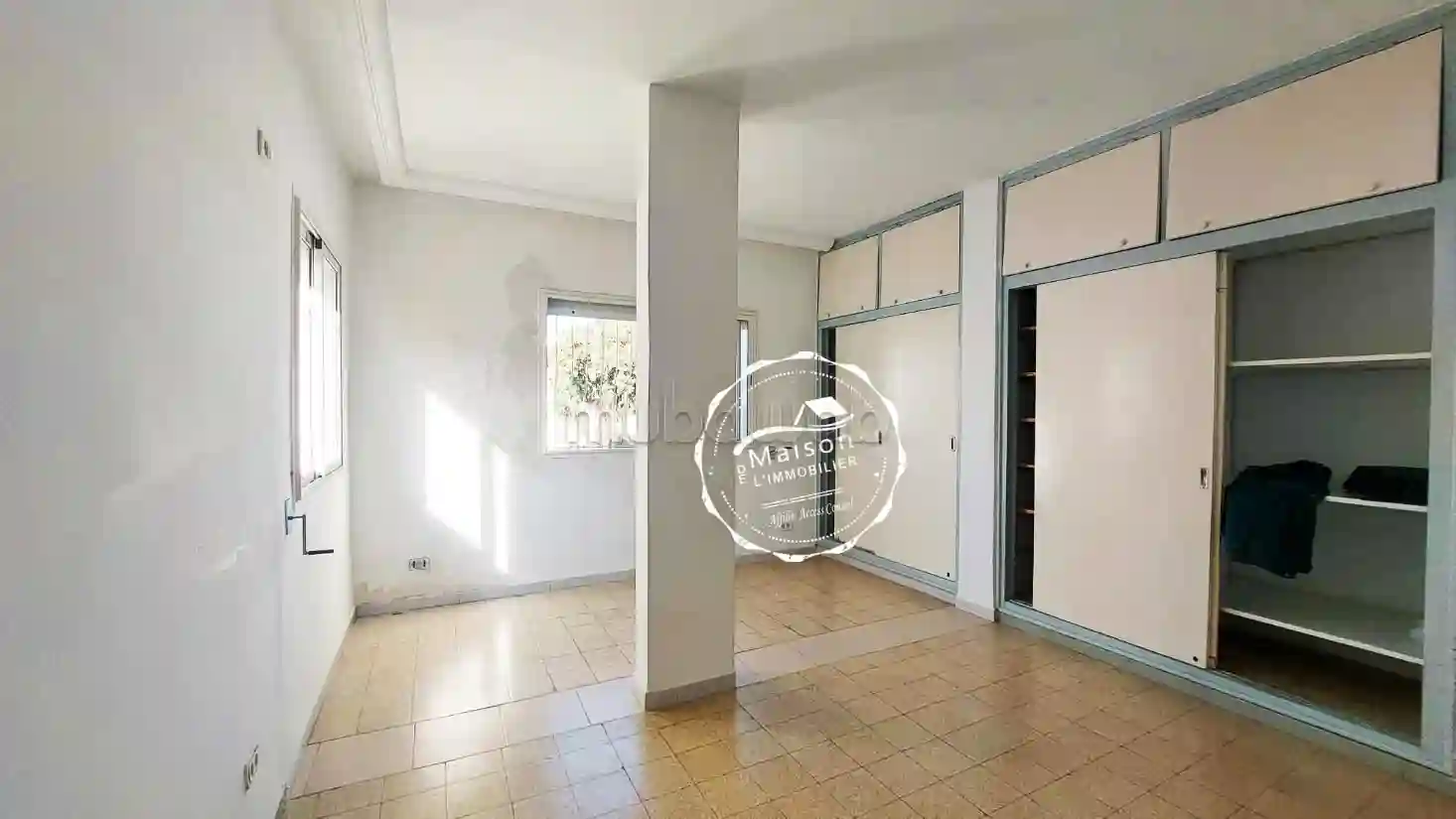 A Vendre S3 de 140 m² à Cité Mahrajène - Vue 1