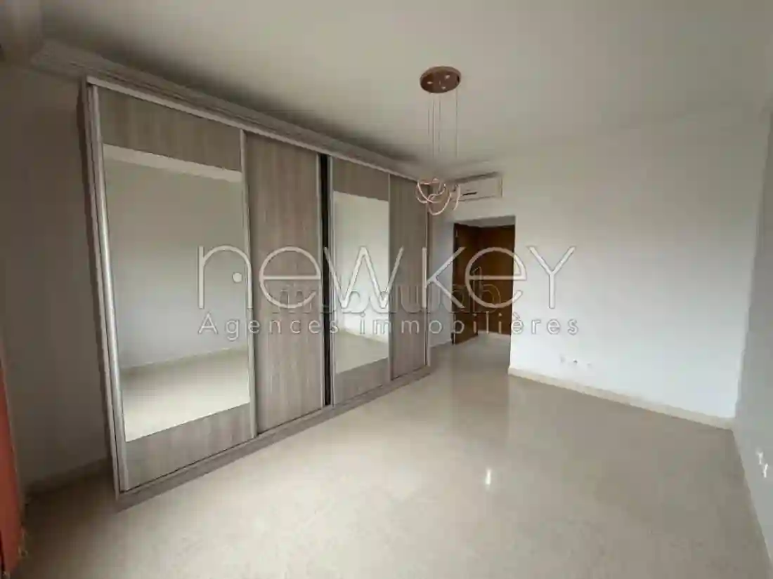 Appartement S3 à Vendre aux Jardins de Carthage - Vue 1