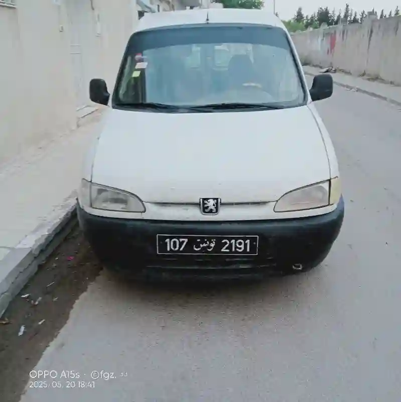 Peugeot Partner Diesel 2002 - Vue 1
