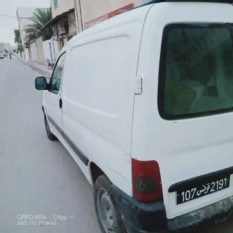 Peugeot Partner Diesel 2002 - Vue 4