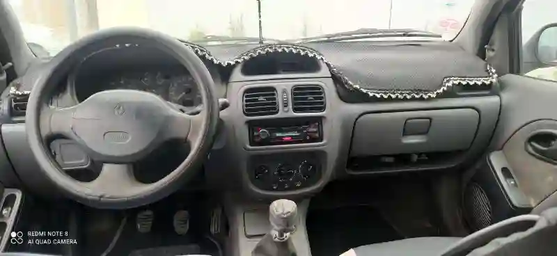 Renault Clio Essence 1999 - Vue 7
