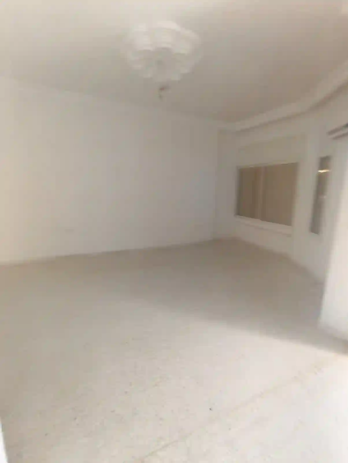 Belle Maison Aménagée à Raoued - Vue 1