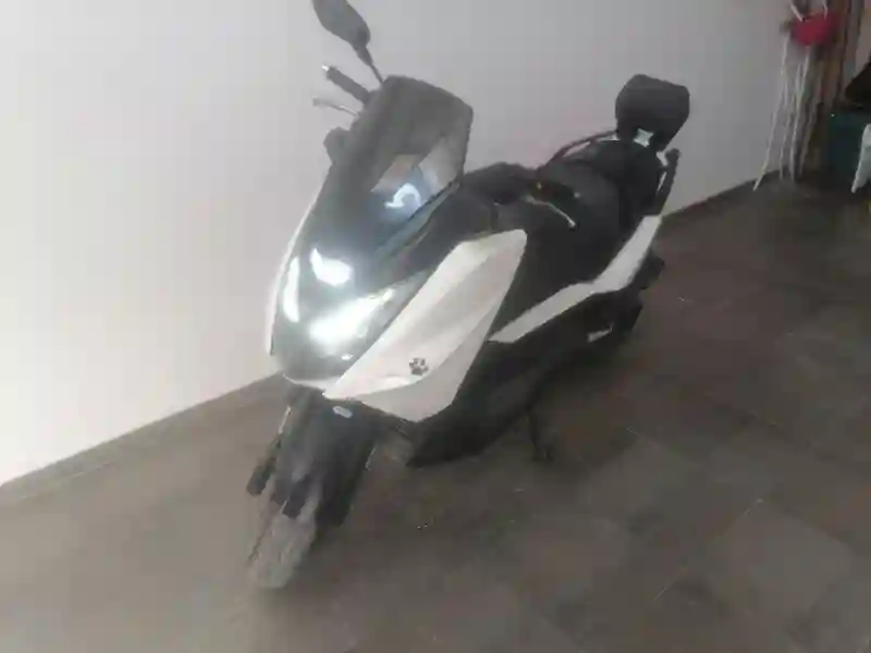Mitt 125 gts Avec Carte Grise - Vue 1