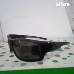 Lunettes de Soleil à Vendre à 200 DT