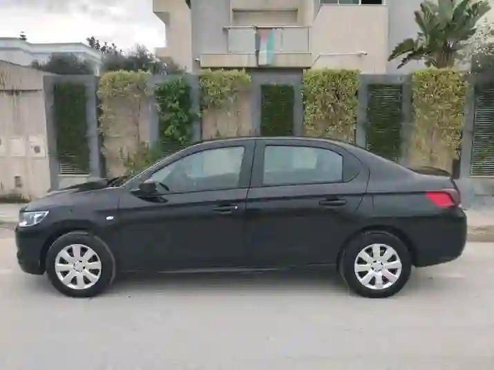 Peugeot 301