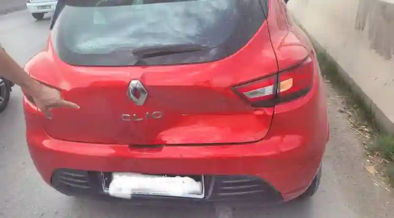 Poutre Arrière Clio 4 - Vue 1