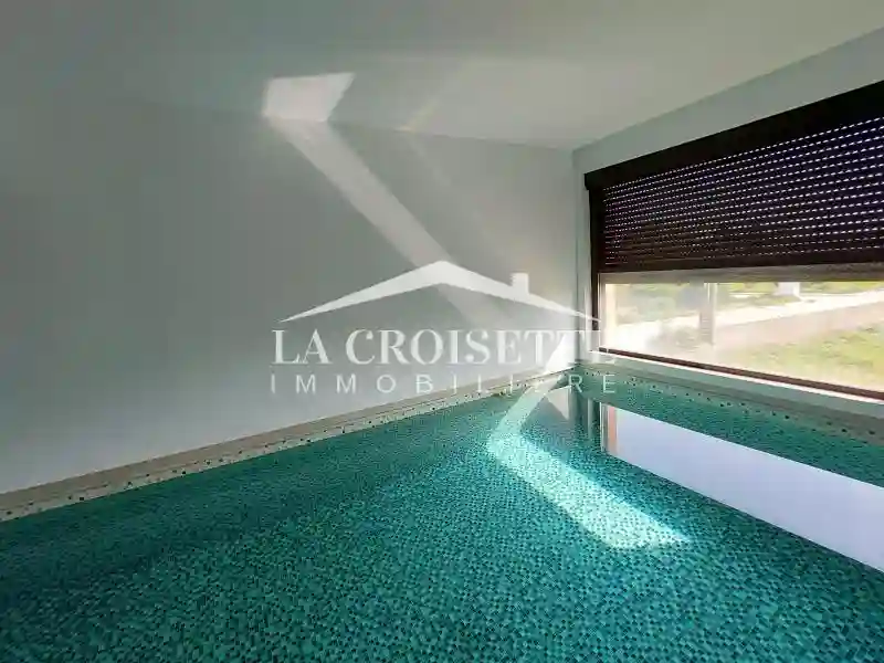 Triplex s+3 Avec Jardin et Piscine Couverte à la Soukra Mtrl0103 - Vue 1