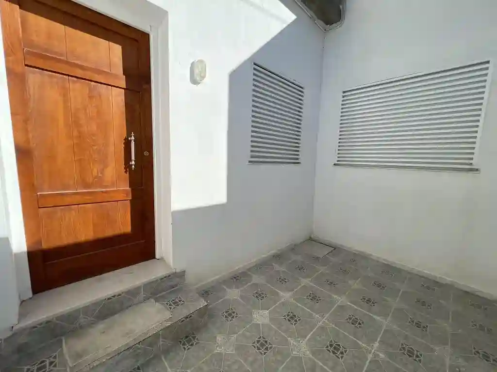 Villa de Style Américain à Mourouj 6 - Vue 1