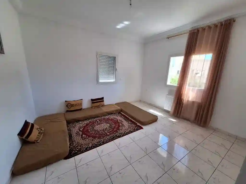 Villa de Style Américain à Mourouj 6 - Vue 4
