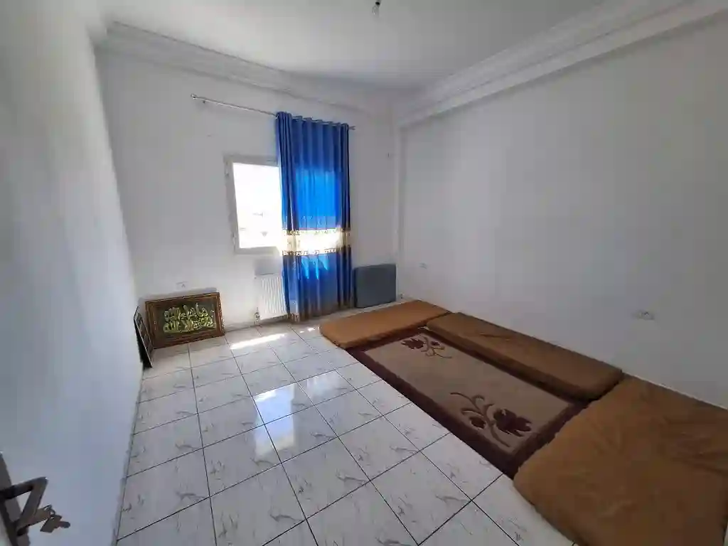 Villa de Style Américain à Mourouj 6 - Vue 7
