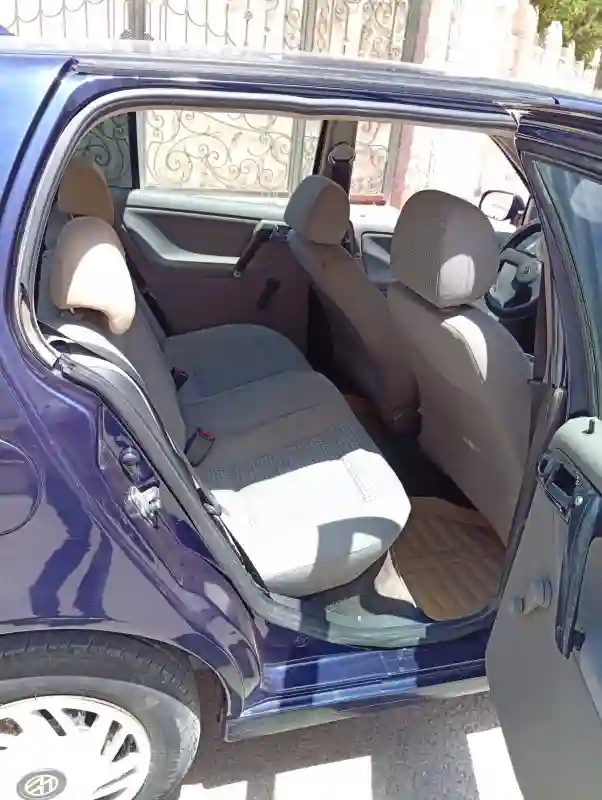 Volkswagen Polo Essence 2001 - Vue 6