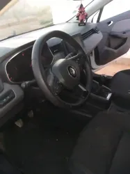 Renault Clio 10 TCe 100 BVM – Année 2021 – 128 000 km