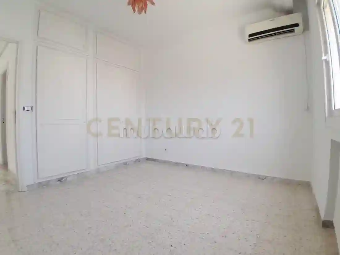 A Louer un Appartement S2 à Ennasr2 - Vue 3