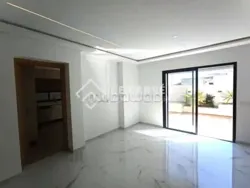 A Vendre un S3 Neuf à Sidi Daoued