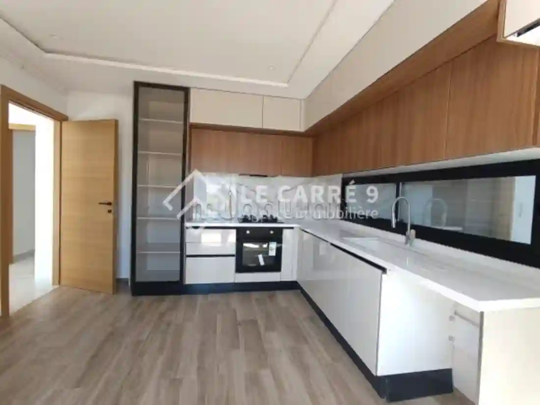 A Vendre un S3 Neuf à Sidi Daoued - Vue 3