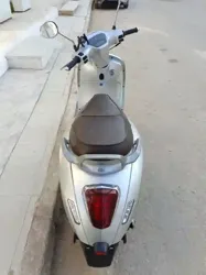 A Vendre Scooter